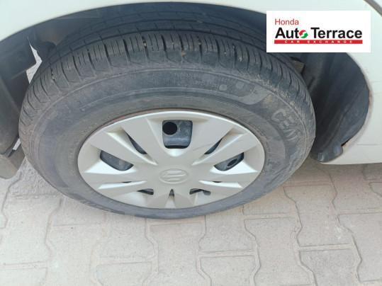 Maruti Suzuki Swift DZire VDi 2012