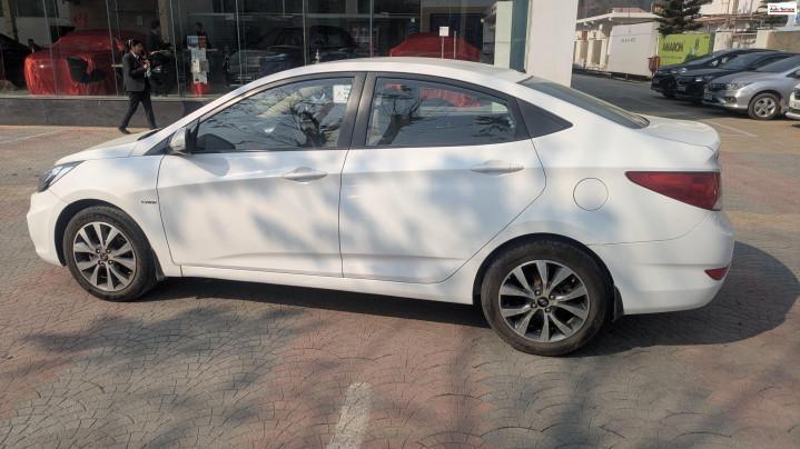 Hyundai Verna 1.6 SX CRDI AT 2014