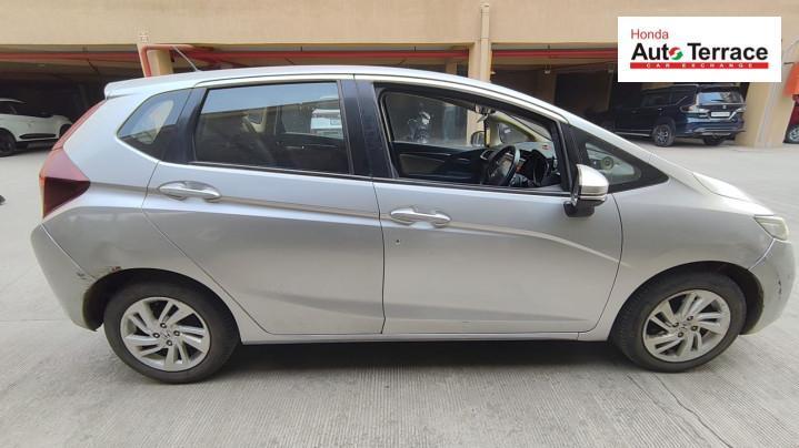 Honda Jazz V CVT i-VTEC 2015