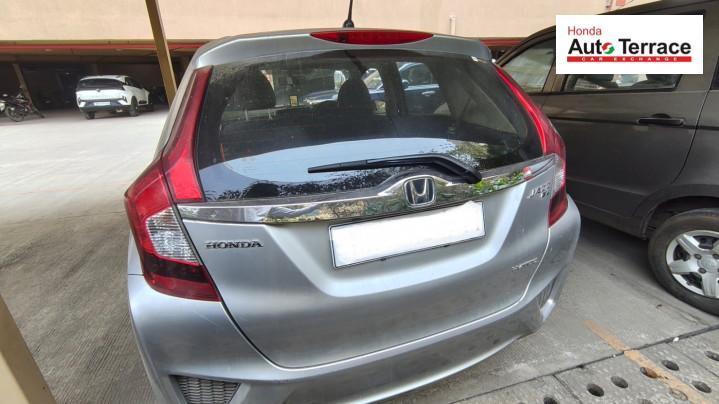 Honda Jazz V CVT i-VTEC 2015