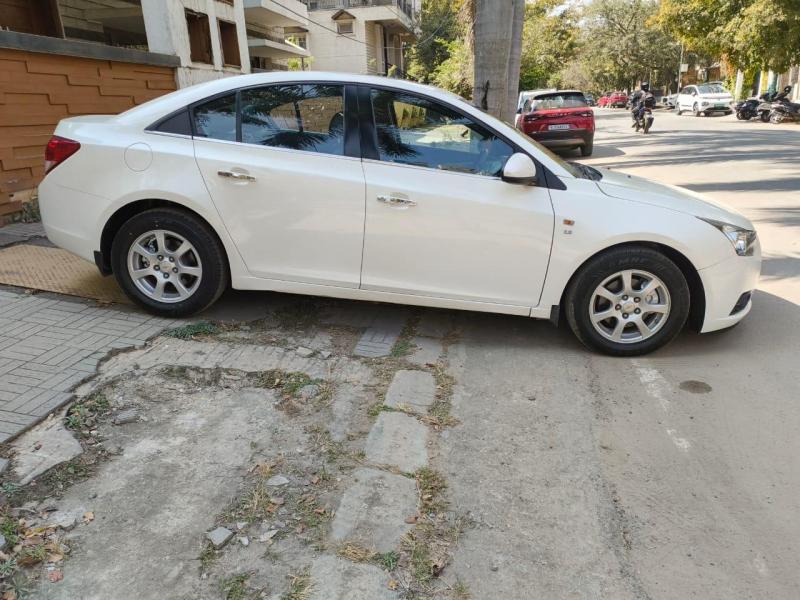Chevrolet Cruze LTZ 2011