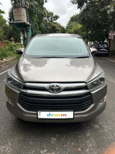 Toyota Innova Crysta 2.4 V 7 STR 2016