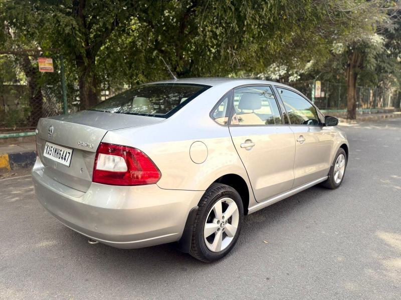 Skoda Rapid 1.5 TDI STYLE MT 2016