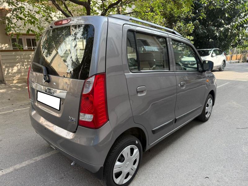 Maruti Suzuki Wagon R VXi AMT 2018