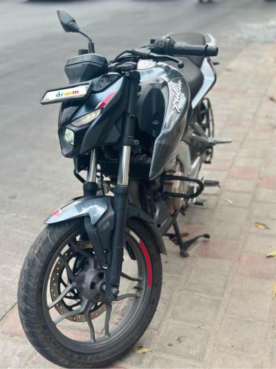 Bajaj Pulsar N250 Dual Channel 2022