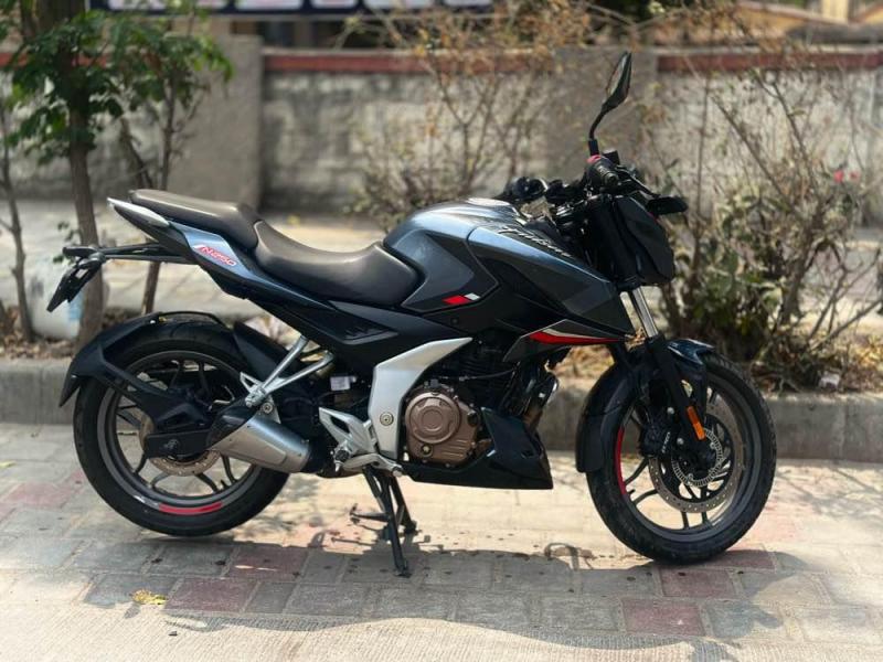 Bajaj Pulsar N250 Dual Channel 2022