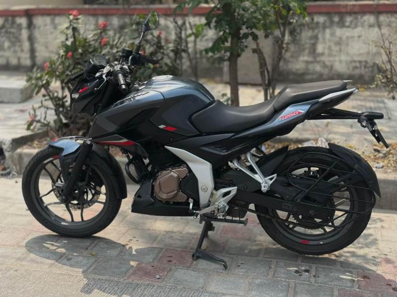 Bajaj Pulsar N250 Dual Channel 2022