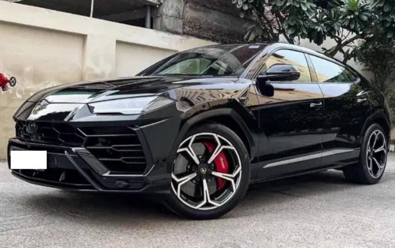 Lamborghini Urus Twin-Turbo V8 2021