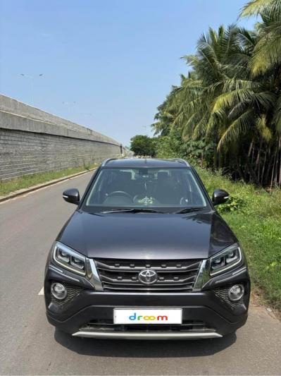 Toyota Urban Cruiser Premium MT 2021