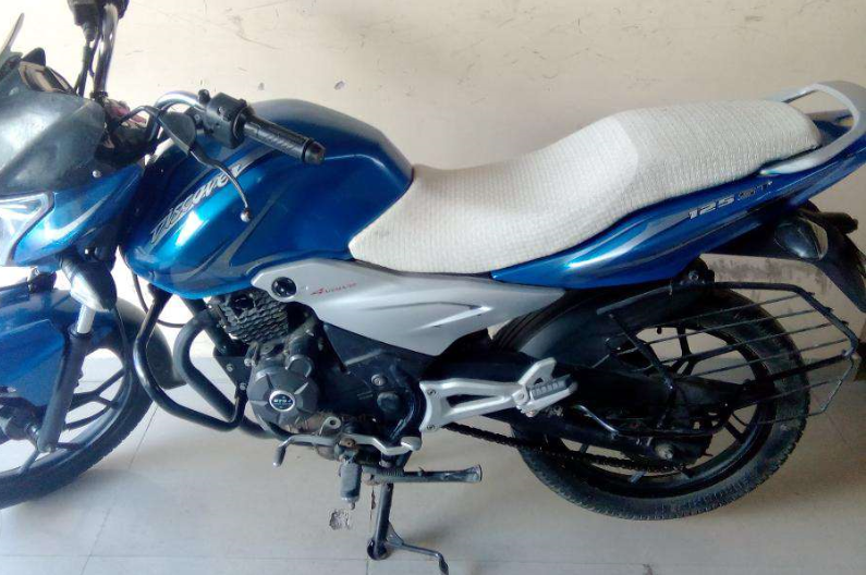 Bajaj Discover 125cc 2015