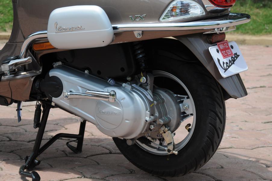 Piaggio Vespa Elegante 150cc FI 2022