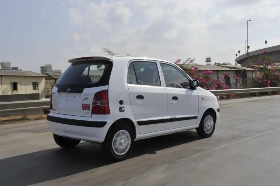 car-img