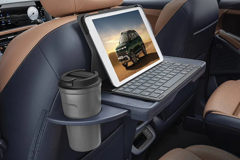 car-img