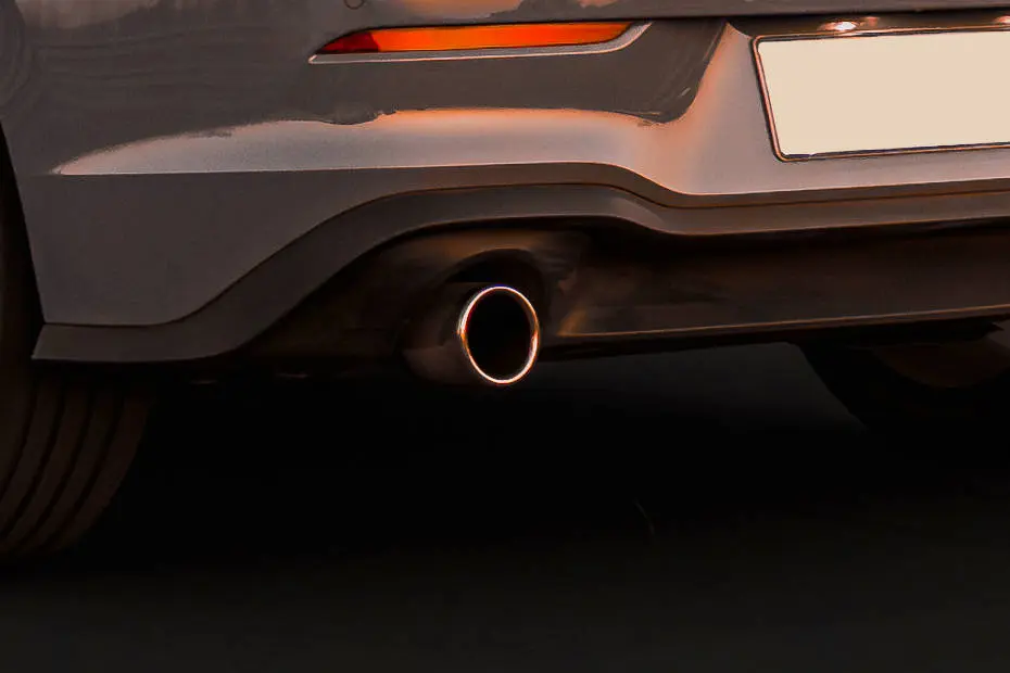 car-img