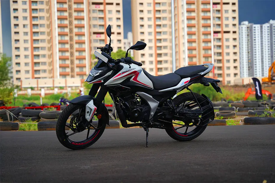 Pulsar N125