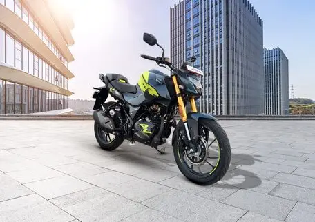 Xtreme 160R 4V