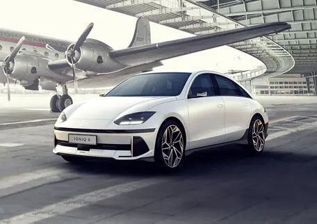 IONIQ 6