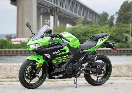 kawasaki ninja 400