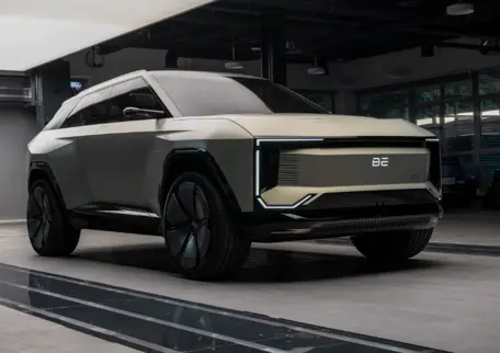 XUV e8
