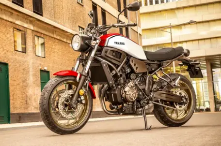 yamaha xsr300