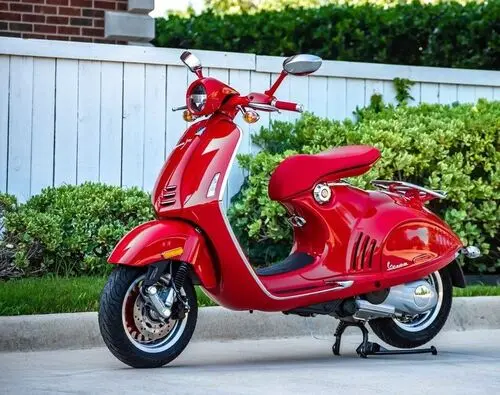 piaggio vespa 946