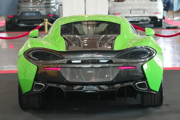 570S Coupe