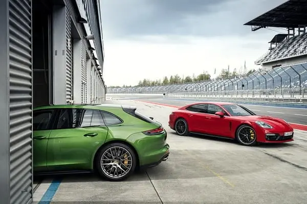 Porsche Panamera GTS_1