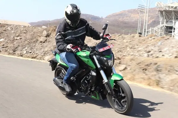 Green Color Bajaj Dominar Front Profile