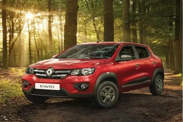 Red Color Renault Kiwd SIde Profile