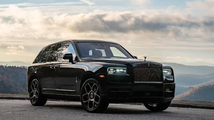 Rolls Royce Cullinan Black Badge Specifications