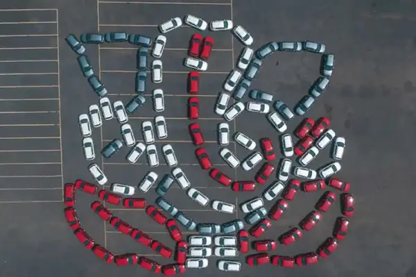 Jeep Creates Lord Ganesha