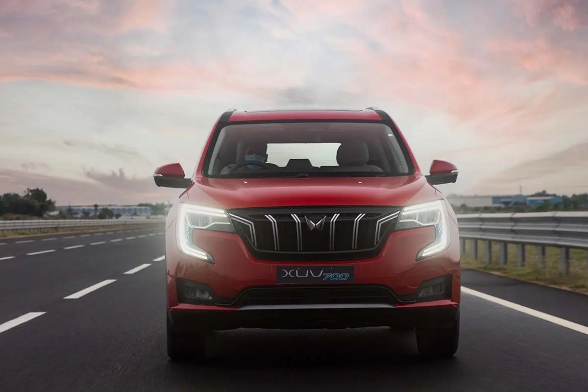  Mahindra XUV700