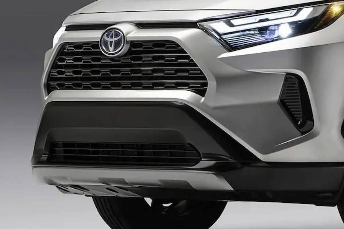  Toyota Hyryder
