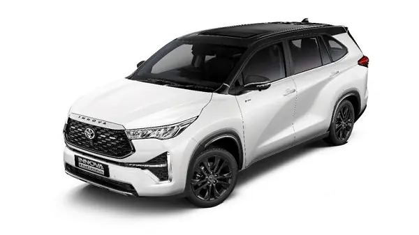 Toyota Innova HyCross 