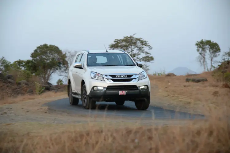 Isuzu MU-X Exterior1