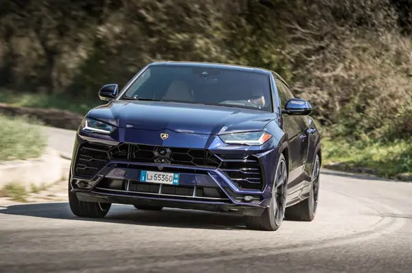 The Urus has a sharp and aggressive design.