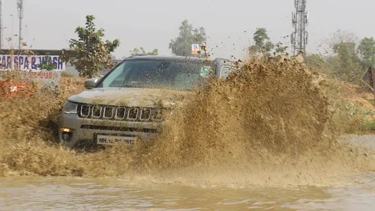 Jeep Compass Off-Roading Downward Slope