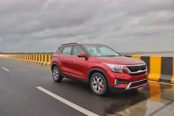 Red Color Kia Seltos Side Profile