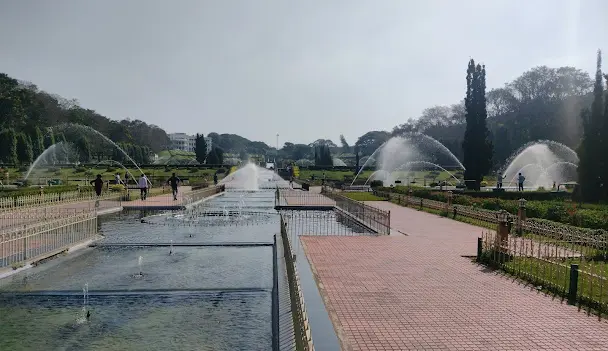 Mahabaleshwar (122 km | approximately 3 hours)