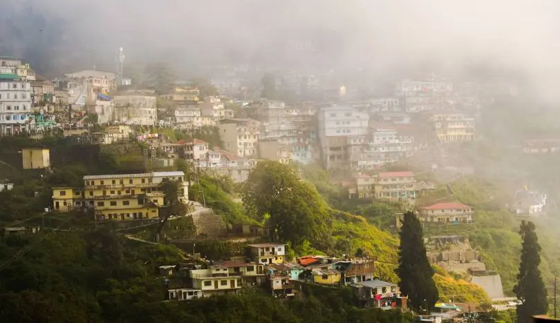 Mussoorie (74 km | 2.5 hours)