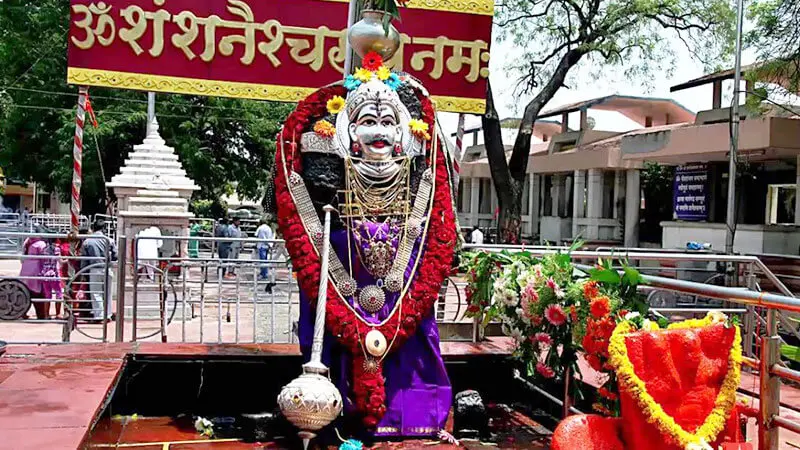 Shani Shingnapur (72 km | Approx. 1.5 to 2 hours)