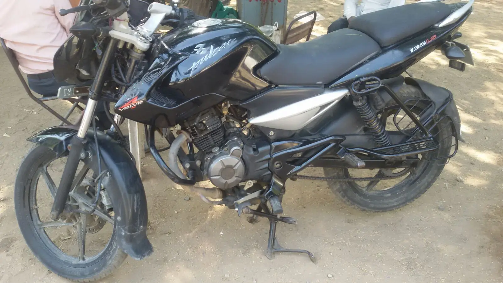 Bajaj Pulsar 135LS 135cc 2011