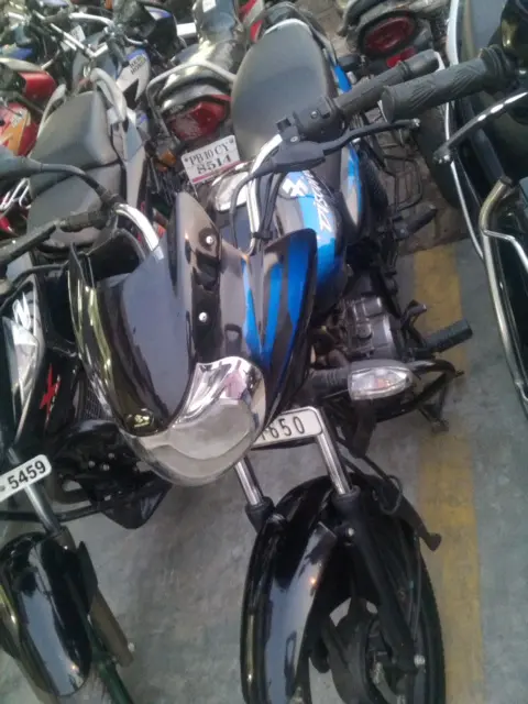 Bajaj Discover 100cc 2010