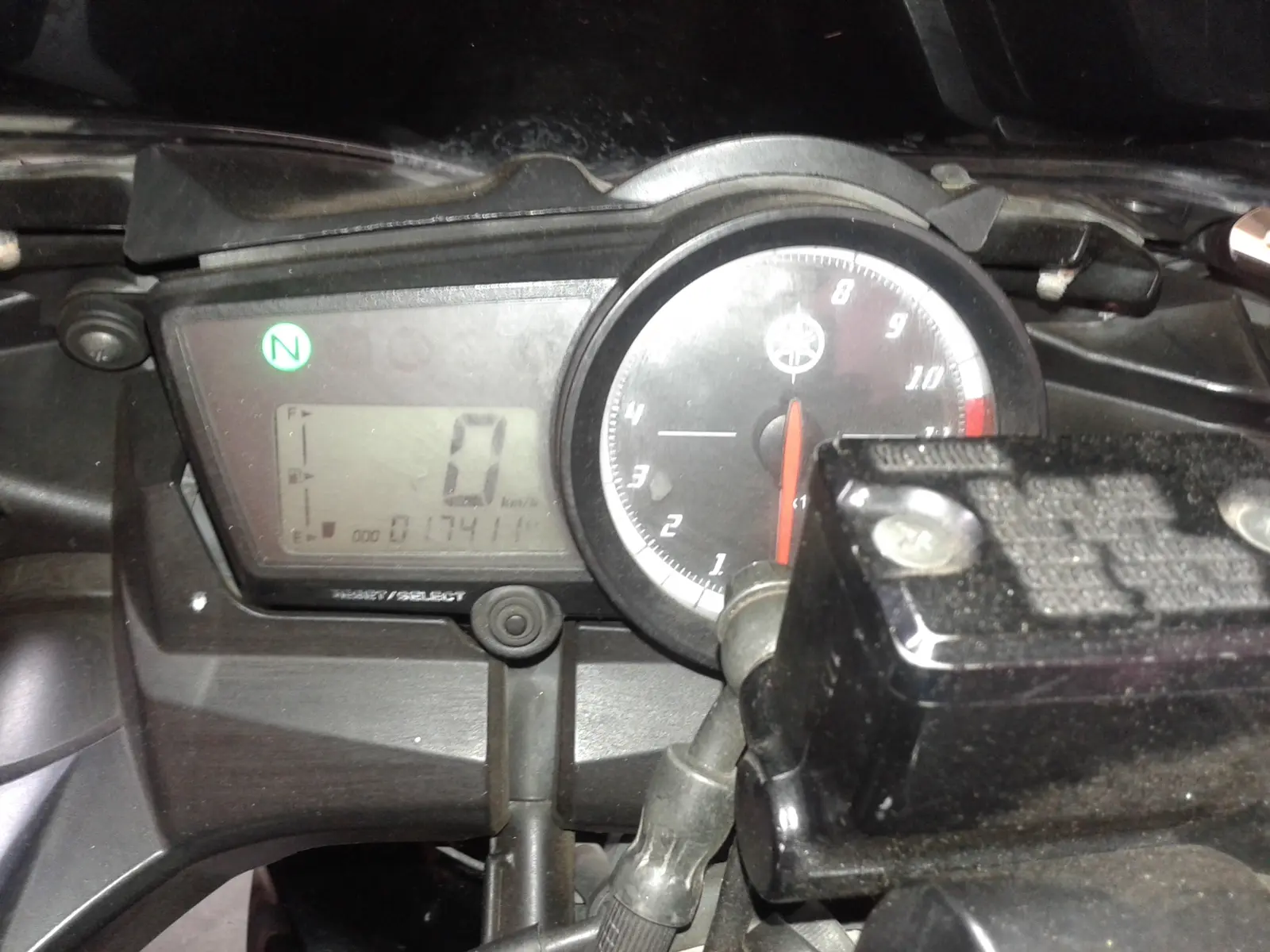 Yamaha YZF-R15 150cc 2011