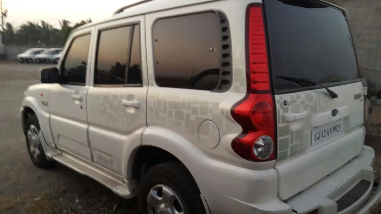 Mahindra Scorpio Ex 2009