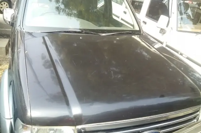 Ford Endeavour 4x4 MT 2004