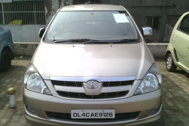 Toyota Innova 2.5 VX 2007