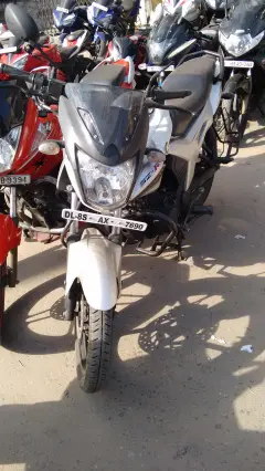 Yamaha SZR 150cc 2012