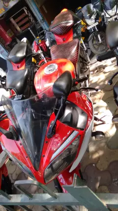 Yamaha YZF-R15 2.0 150cc 2012