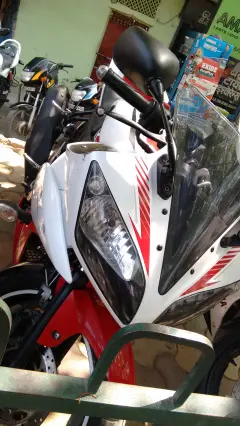 Yamaha YZF-R15 2.0 150cc 2012